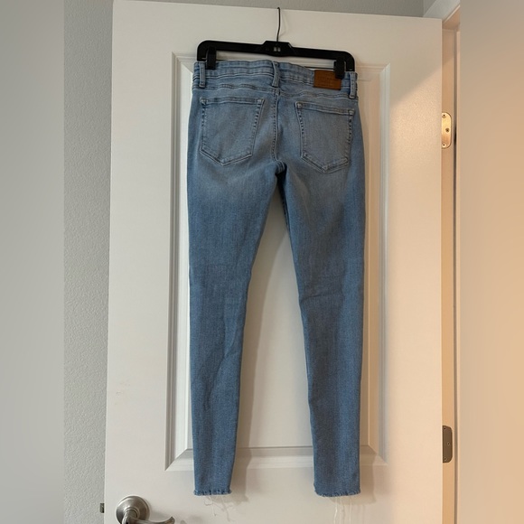 Lucky brand light wash jeans - Picture 2 of 7